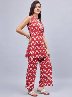 Winered woman rust printed with lace co-ord set 4