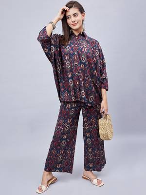 Winered woman navy blue geometric print kaftan co-ord set 1
