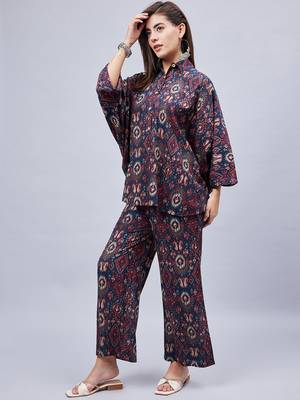 Winered woman navy blue geometric print kaftan co-ord set 4