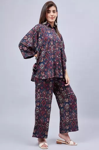 Winered woman navy blue geometric print kaftan co-ord set