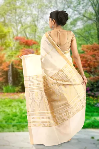 Off-White kerala kasavu cotton saree with running blouse