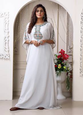 Light grey islamic dubai style designer hand beaded farasha floor length party wear arabic maxi takchita kaftan 1