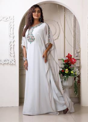 Light grey islamic dubai style designer hand beaded farasha floor length party wear arabic maxi takchita kaftan 3