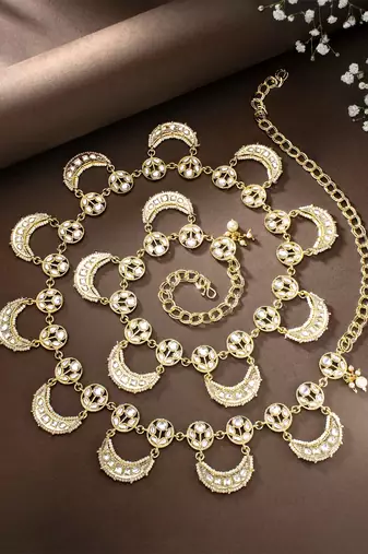 I jewels traditional ethnic kundan studded adjustable pearl kamarband/belly chain/kandora/wait belt for women