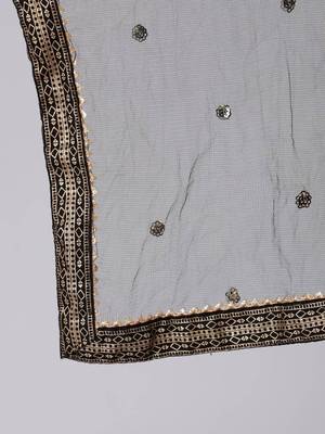 Women's Rayon Gold Printed Ethnic Black Straight Kurti With Pant & Net Dupatta Set, Beautiful Black Printed Kurti Set 2