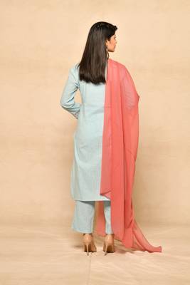 Straight kurta set in cotton with embroidery and lace details paired with chiffon dupatta and pant 4