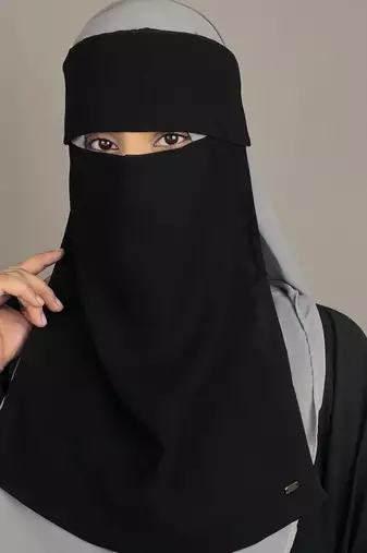 Ana black premium chiffon single layer niqab with pinched eye feature
