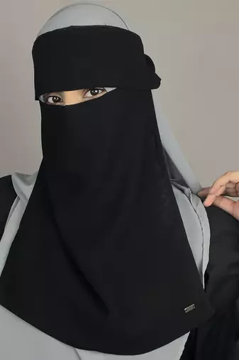 Ana black premium chiffon single layer niqab with pinched eye feature