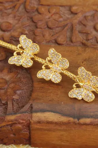 Gold platted butterfly moppu chain