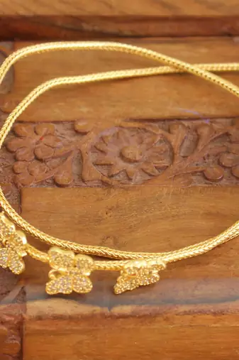 Gold platted butterfly moppu chain