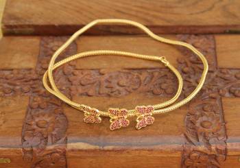 Gold platted butterfly moppu chain 3