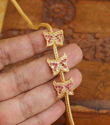 Gold platted butterfly moppu chain 3