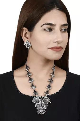 Oxidised silver plated necklace