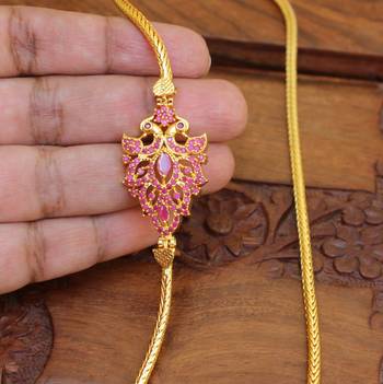 Gold platted peacock moppu chain 2