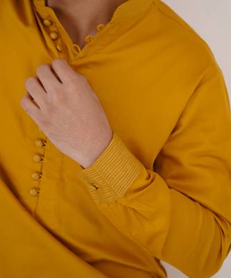 Gold zari kurta 4