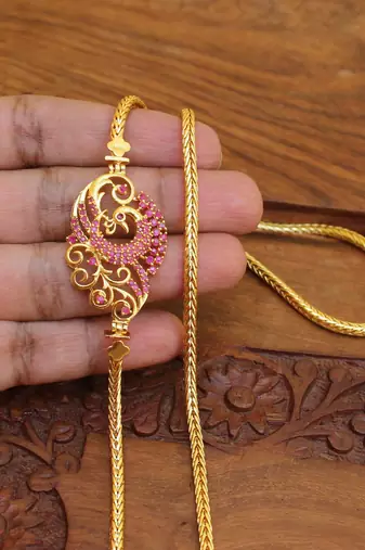 Gold platted peacock moppu chain