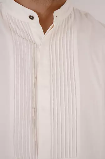 Ivory pintuck kurta set