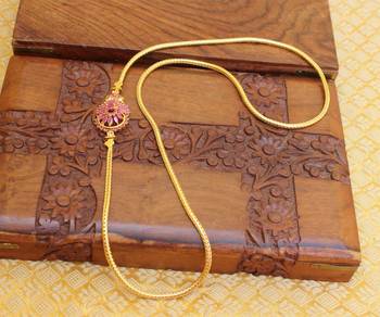 Gold platted peacock moppu chain 2