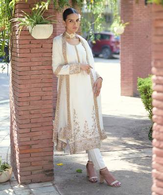 Ivory gold marori beads & sequin hand embroidered kurta set 3