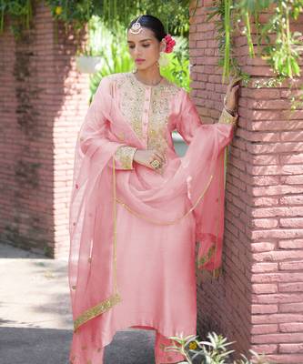 Pressed rose marori beads & sequin hand embroidered kurta set 3