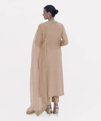 Beige marori beads & sequin hand embroidered kurta set 5