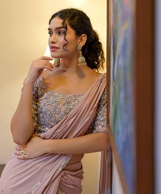 Metal chakra pink hand embroidered pre-draped saree set 2