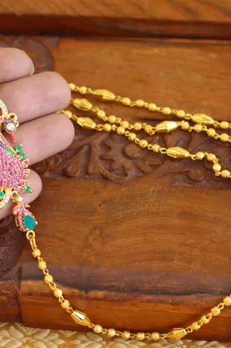Gold platted peacock moppu chain