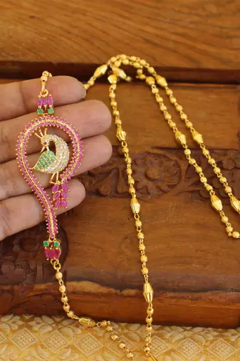 Gold platted peacock moppu chain