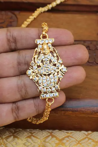 Gold platted lakshmi moppu chain
