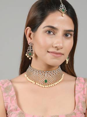 Bridal american diamond jewellery set with earrings and maangtikka 2
