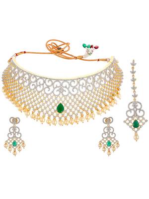 Bridal american diamond jewellery set with earrings and maangtikka 3