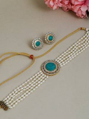 Pearl choker ad turquoise necklace 1