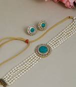 Pearl choker ad turquoise necklace