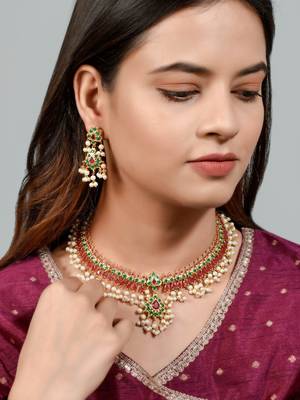 Ethnic temple jewellery set with pearl 2