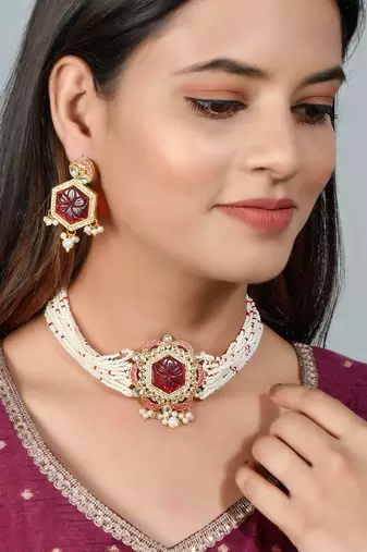 Gold plated engraved red choker jewellery set