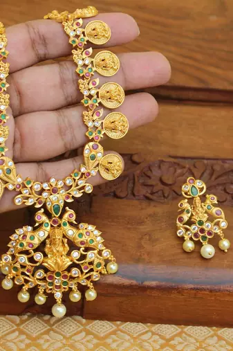 Matte finish peacock lakshmi necklace set
