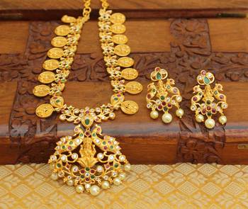 Matte finish peacock lakshmi necklace set 3