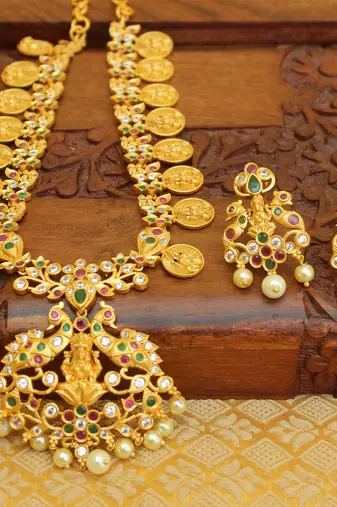 Matte finish peacock lakshmi necklace set