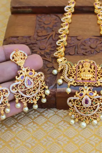 Matte finish peacock lakshmi necklace set