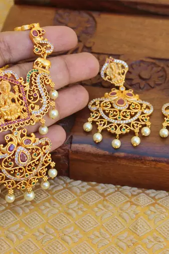 Matte finish peacock lakshmi necklace set