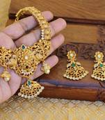 Matte finish peacock necklace set