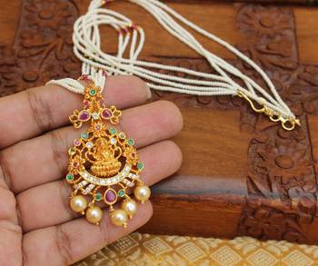 Lovely temple pendant with beads mala 2