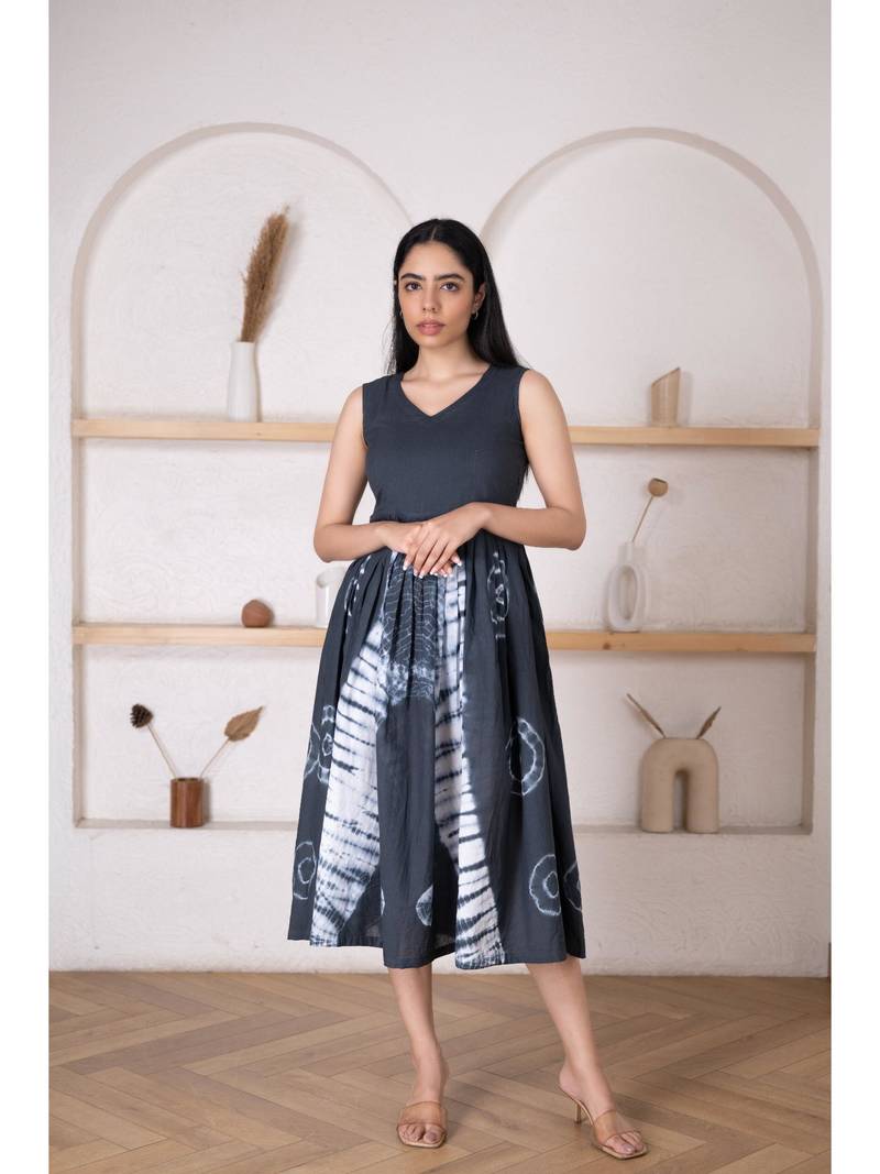 cotton grey dress The Cloudline Sleeveless Cotton Dress – Grey Minimal Mood