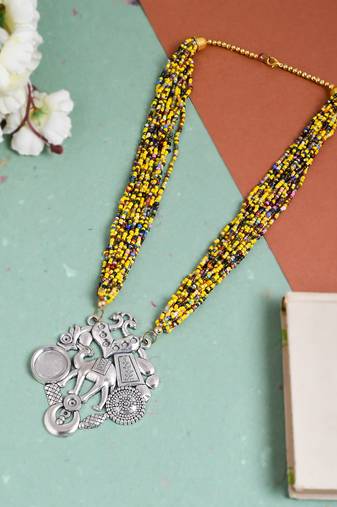 Yellow multicolor beads camel thar necklace