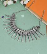 Boho spiked necklace
