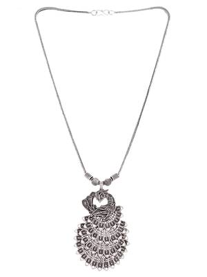 Peacock feather necklace 4
