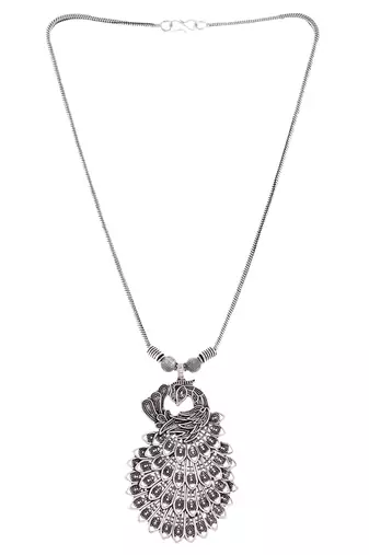 Peacock feather necklace