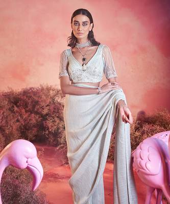 Aasma saree set in white 3