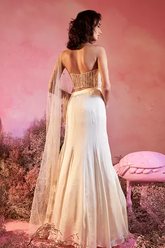 Chand saree in off white