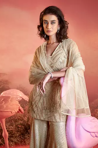 Noor sharara set